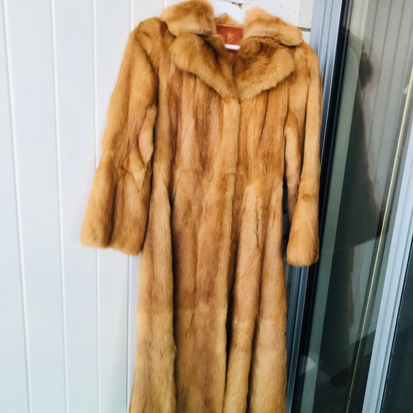 Fur Fox coat size Small - Picture 3 of 8